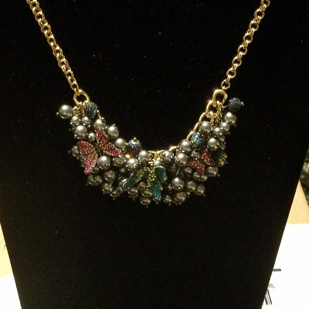 Betsy Johnson gold tone necklace